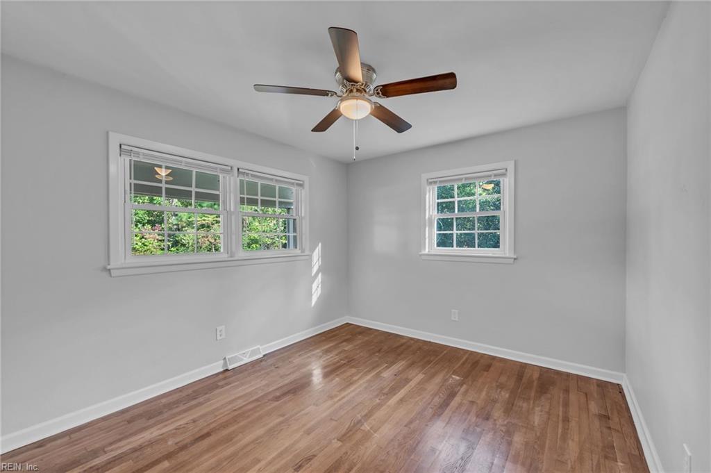 101 Carol Drive Yorktown VA 23692