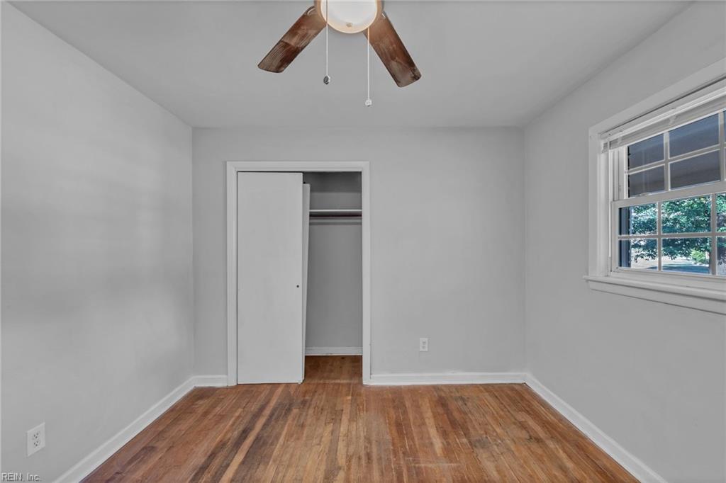 101 Carol Drive Yorktown VA 23692