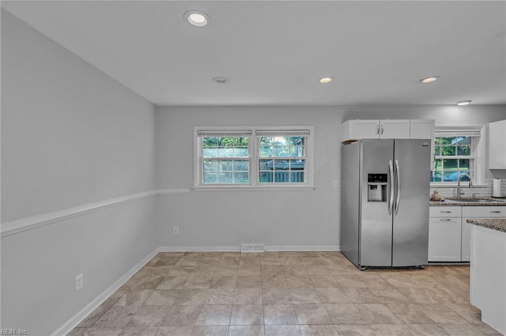 101 Carol Drive Yorktown VA 23692