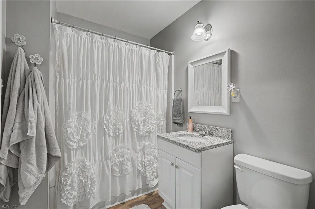208 Captains Lane Newport News VA 23602