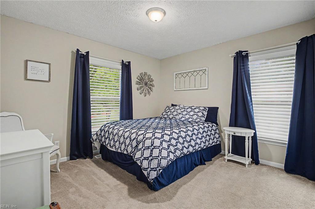 208 Captains Lane Newport News VA 23602