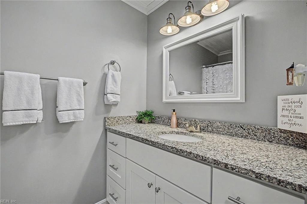 208 Captains Lane Newport News VA 23602
