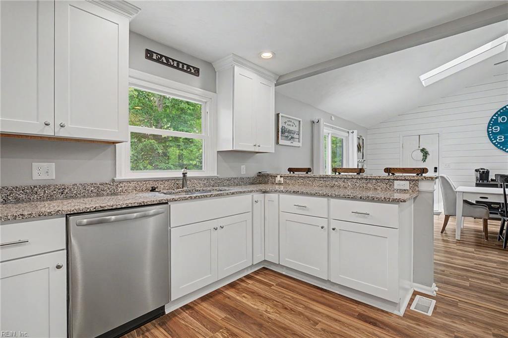 208 Captains Lane Newport News VA 23602