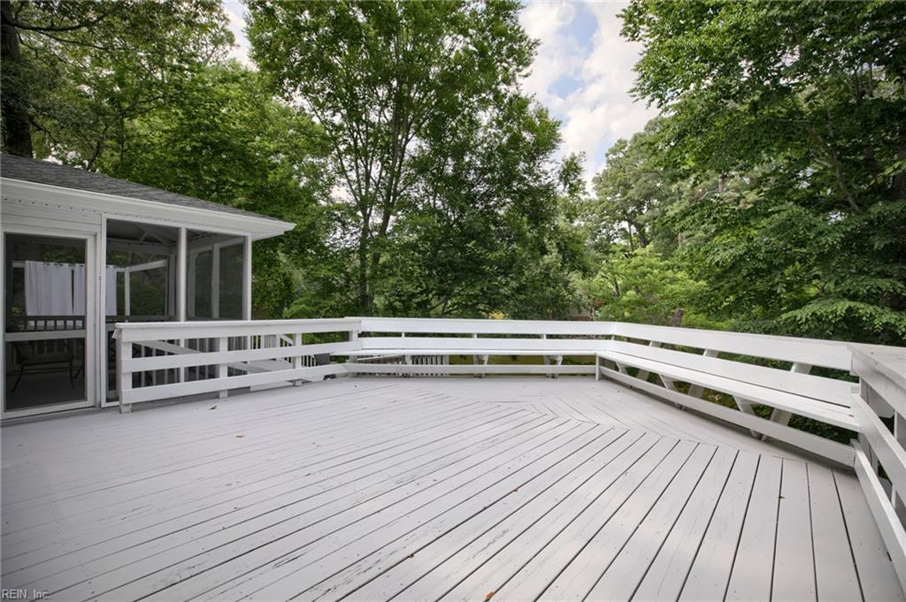 208 Captains Lane Newport News VA 23602