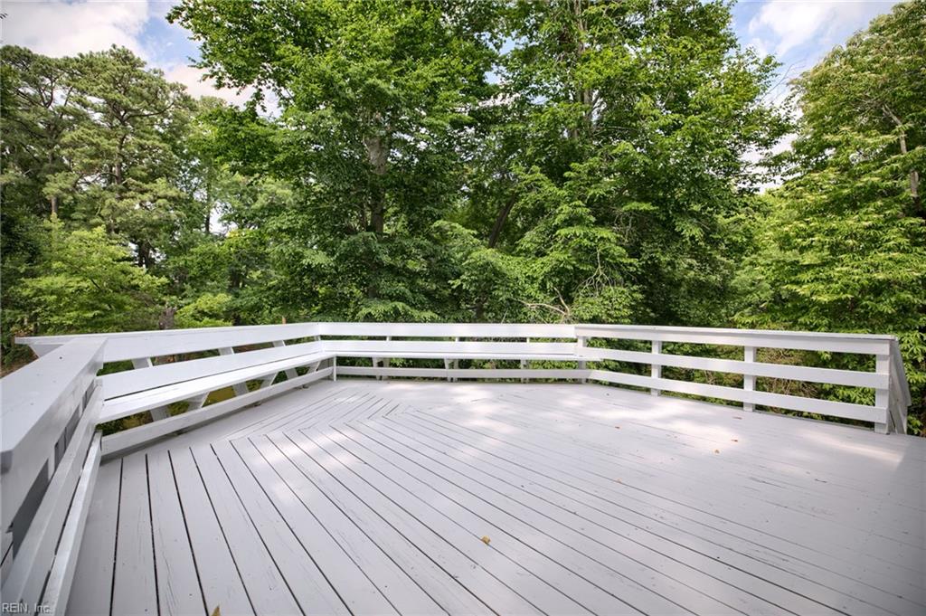 208 Captains Lane Newport News VA 23602