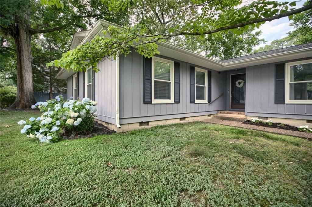 208 Captains Lane Newport News VA 23602