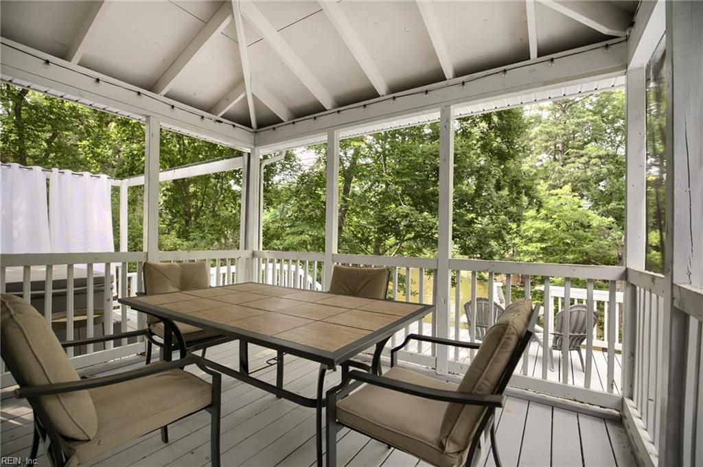 208 Captains Lane Newport News VA 23602