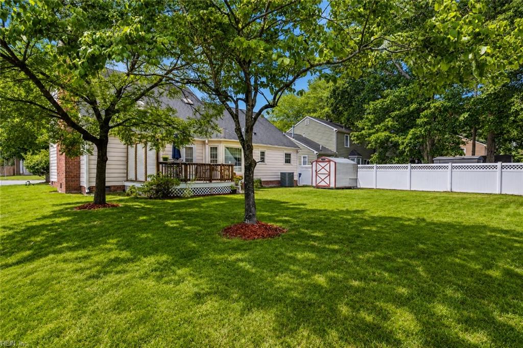 933 Lockspur Crescent Newport News VA 23608