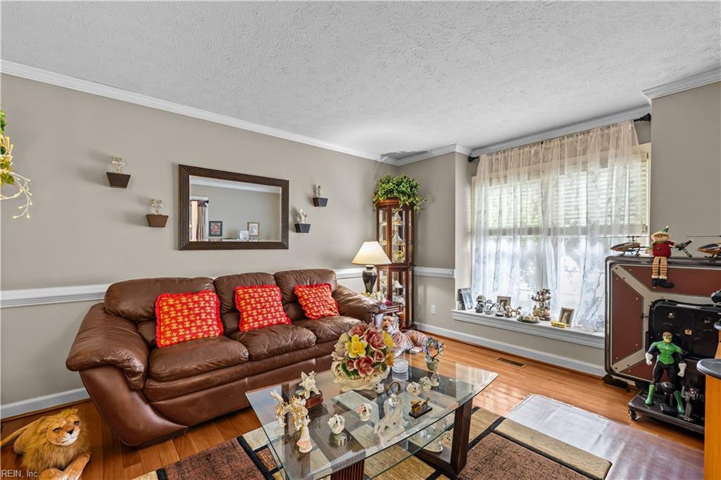 933 Lockspur Crescent Newport News VA 23608