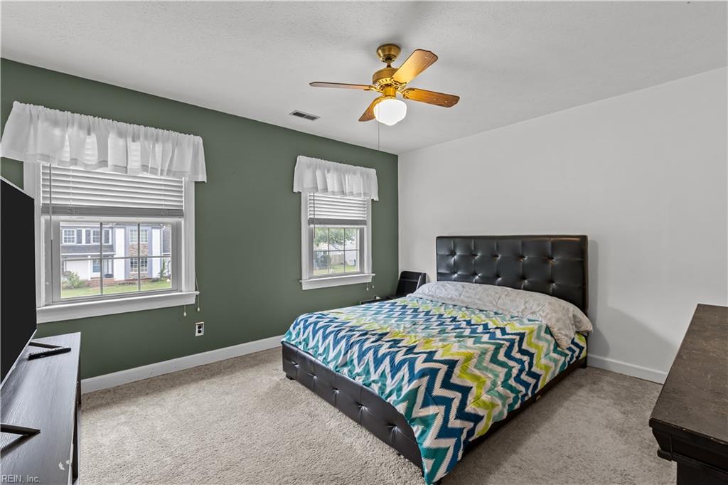 933 Lockspur Crescent Newport News VA 23608