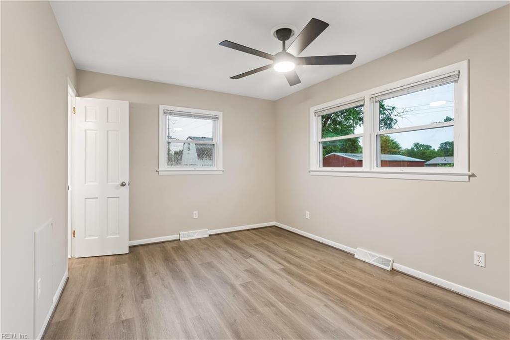 9 Calvert Drive Newport News VA 23601