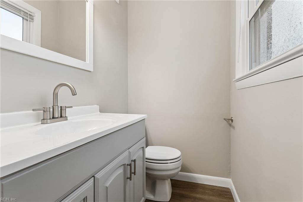 9 Calvert Drive Newport News VA 23601