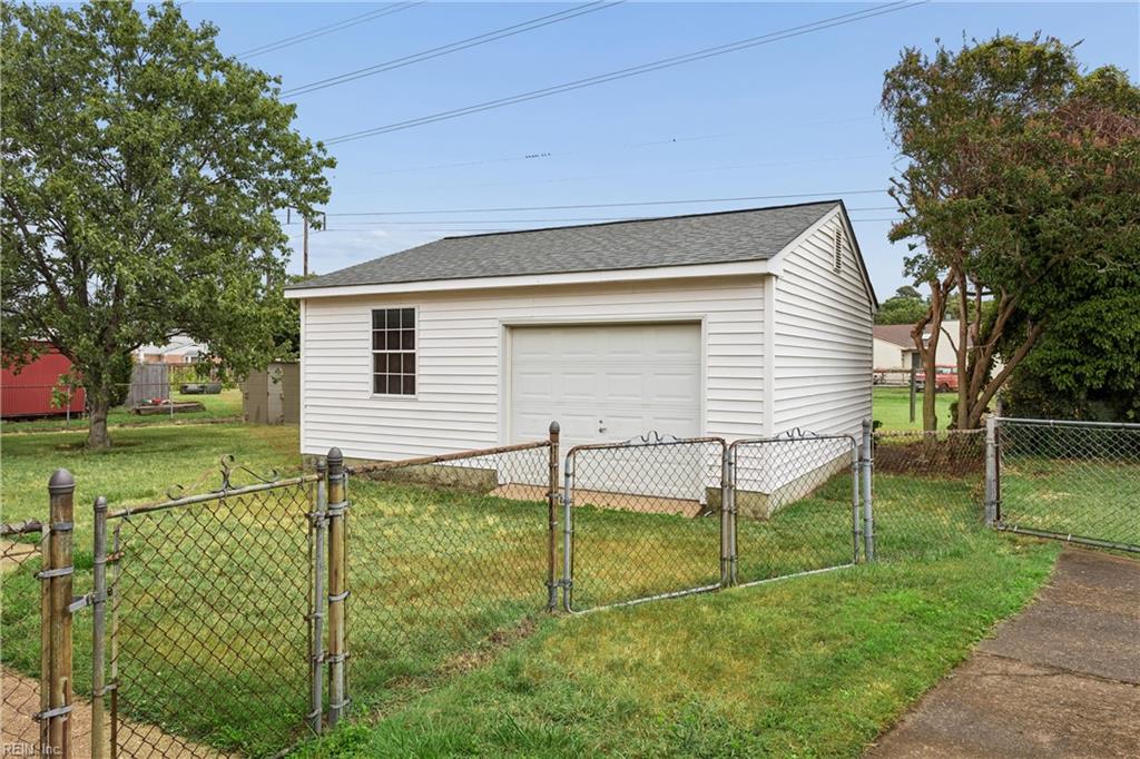 9 Calvert Drive Newport News VA 23601