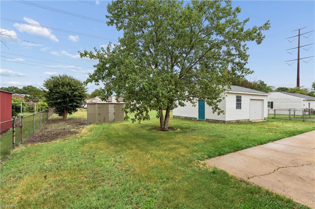 9 Calvert Drive Newport News VA 23601