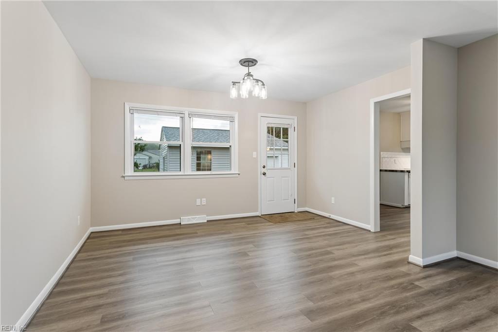 9 Calvert Drive Newport News VA 23601