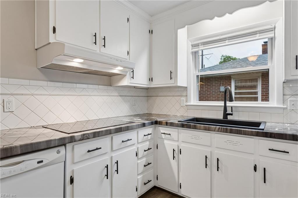 9 Calvert Drive Newport News VA 23601