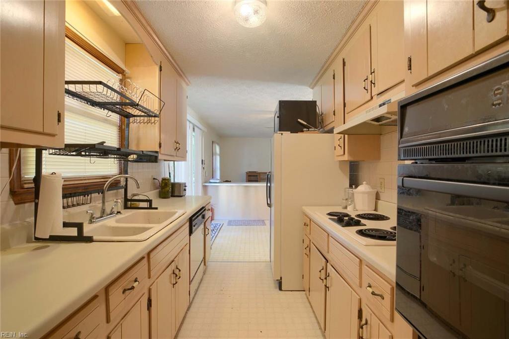 5111 Duchess Lane Gloucester VA 23061