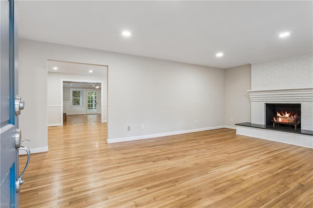 104 Old Dominion Road Yorktown VA 23692