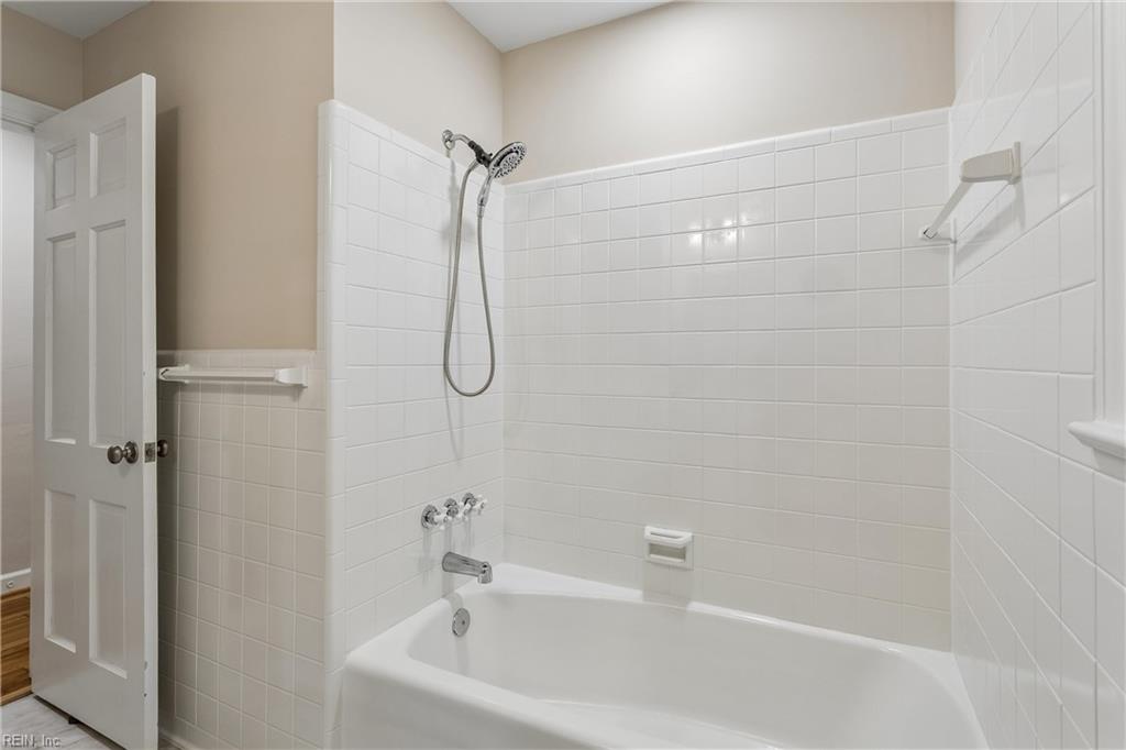104 Old Dominion Road Yorktown VA 23692