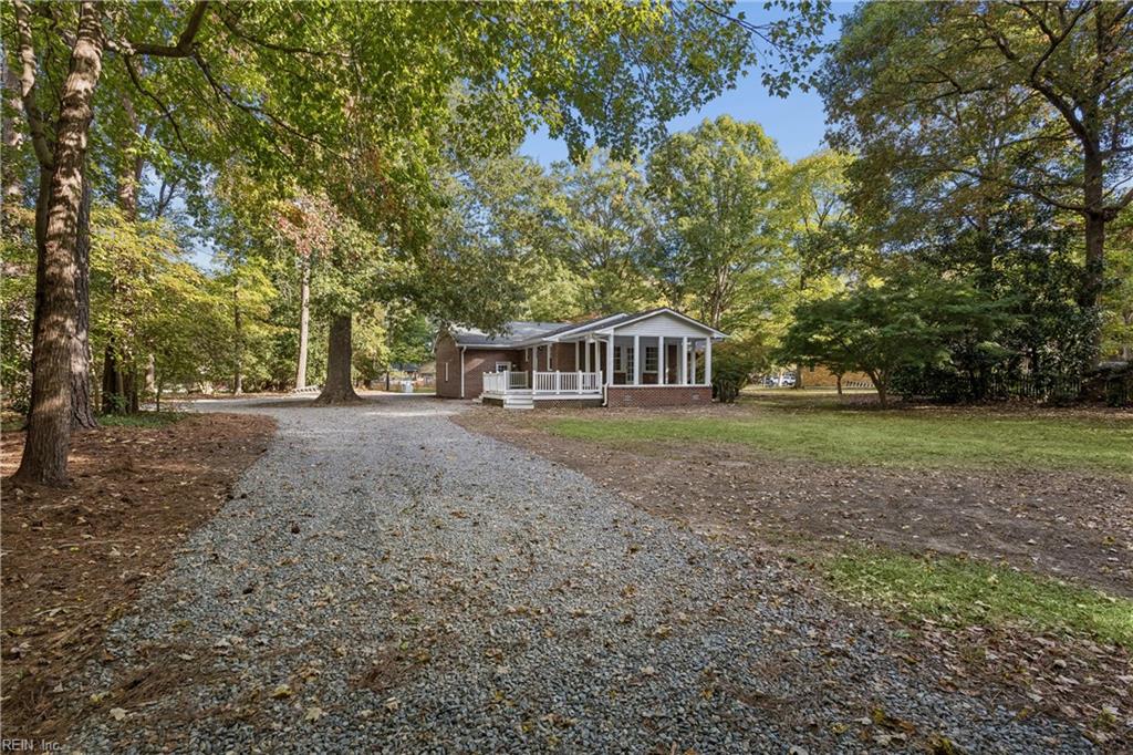 104 Old Dominion Road Yorktown VA 23692