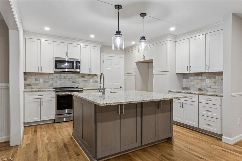 104 Old Dominion Road Yorktown VA 23692