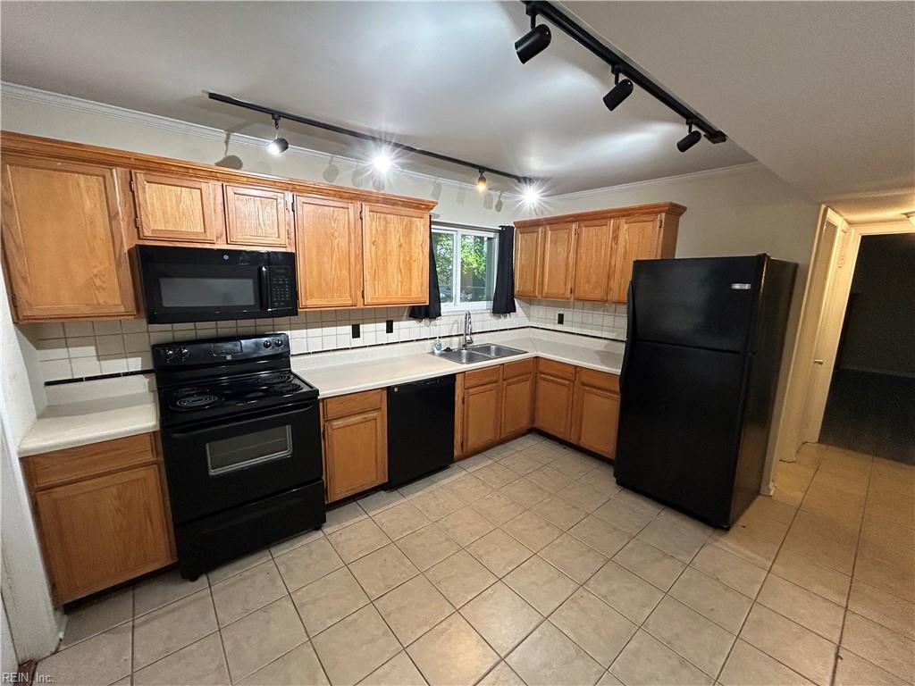 228 Fincastle Drive Newport News VA 23601