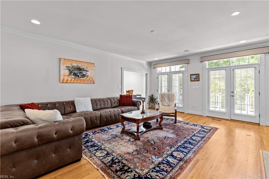 116 Westbury Williamsburg VA 23188