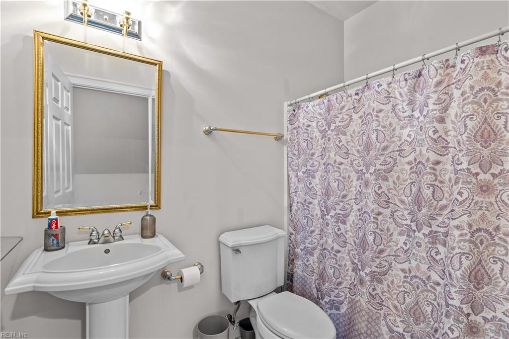 116 Westbury Williamsburg VA 23188