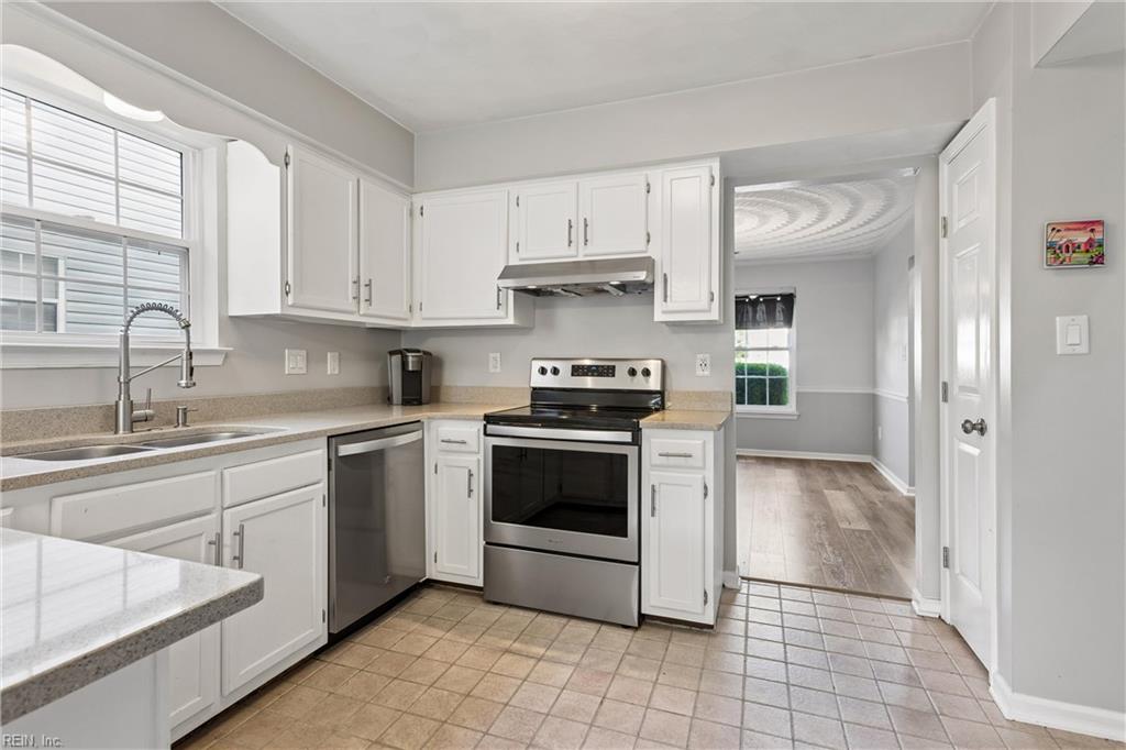 806 Holland Court Newport News VA 23608