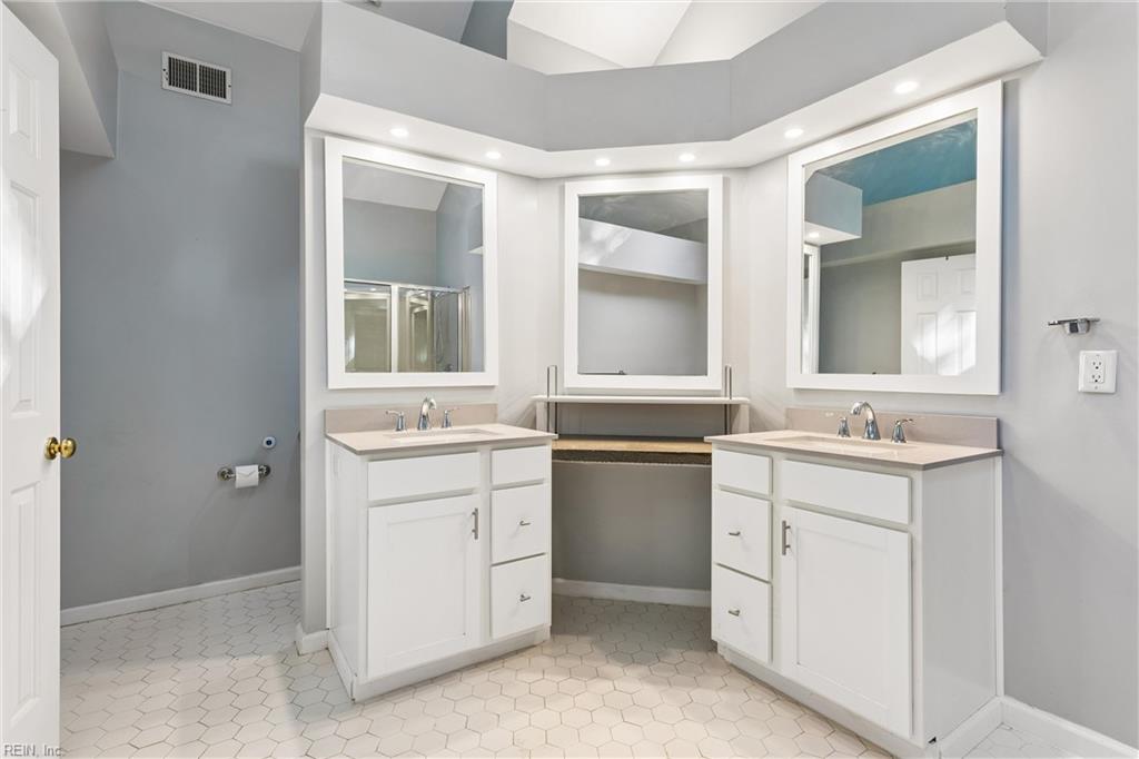 806 Holland Court Newport News VA 23608