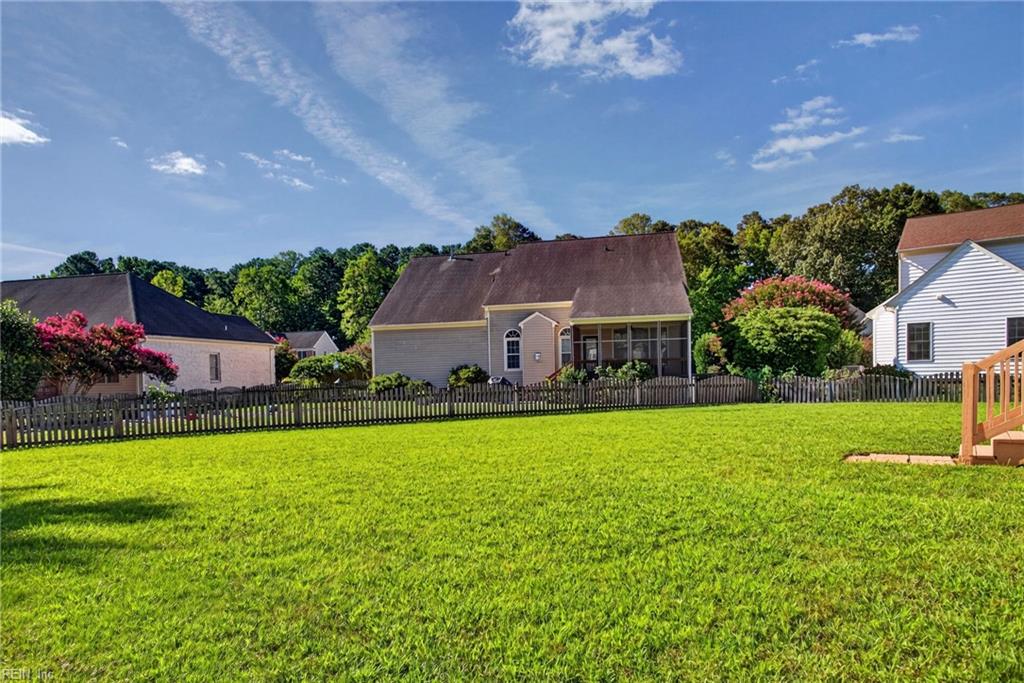 411 Honeysuckle Lane Yorktown VA 23693