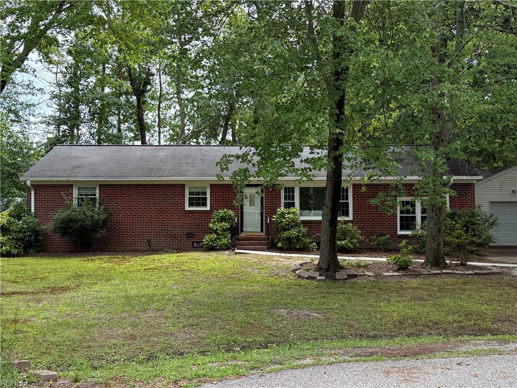 214 Greenland Drive Yorktown VA 23693