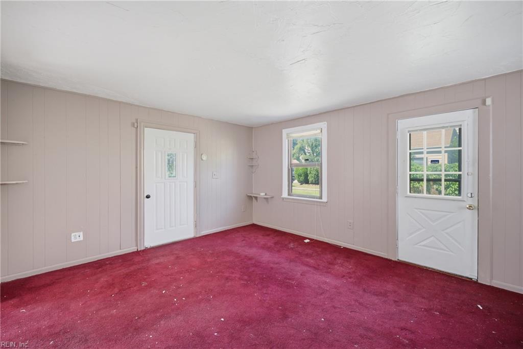 843 15th Street Newport News VA 23607