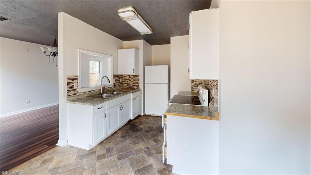 197 Gate House Road Newport News VA 23609