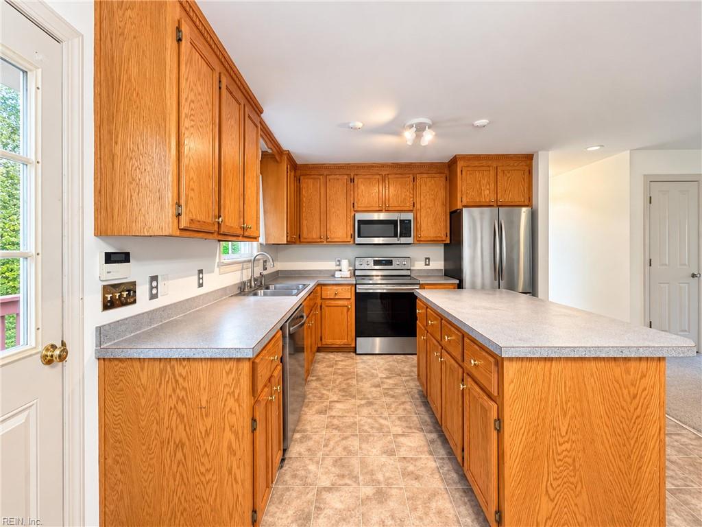 9961 Grove Court Gloucester VA 23061