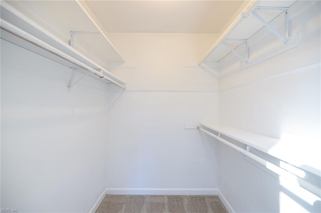 119 Edith Lane Yorktown VA 23692