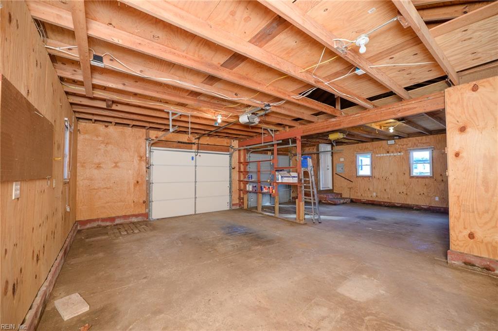 119 Edith Lane Yorktown VA 23692