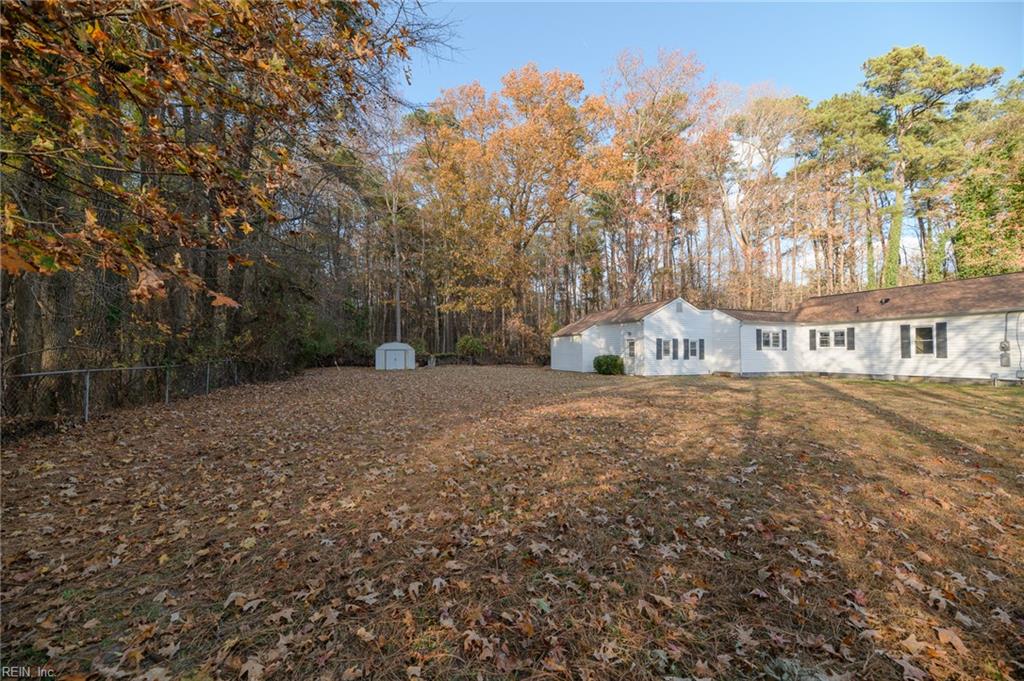 119 Edith Lane Yorktown VA 23692