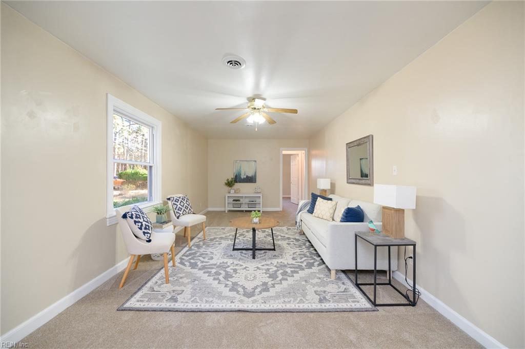 119 Edith Lane Yorktown VA 23692