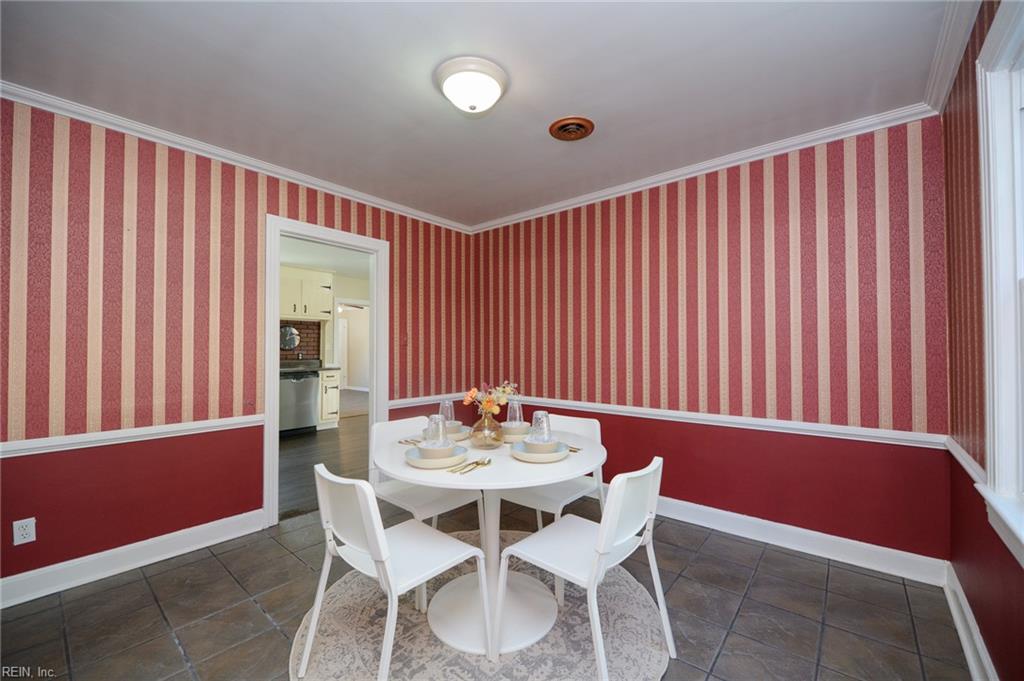 119 Edith Lane Yorktown VA 23692