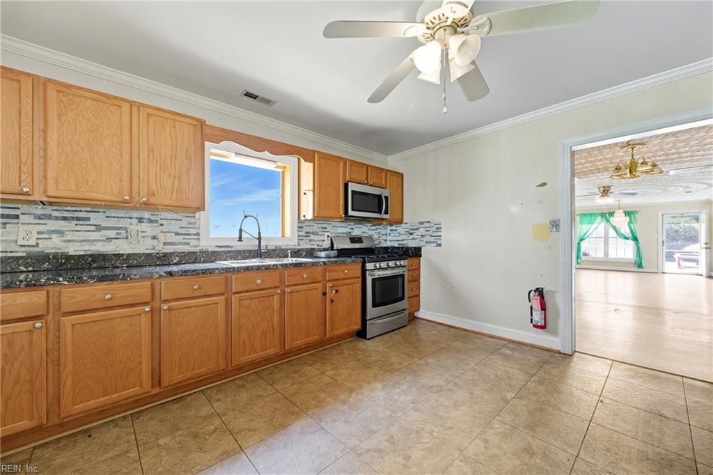 625 Center Avenue Newport News VA 23601