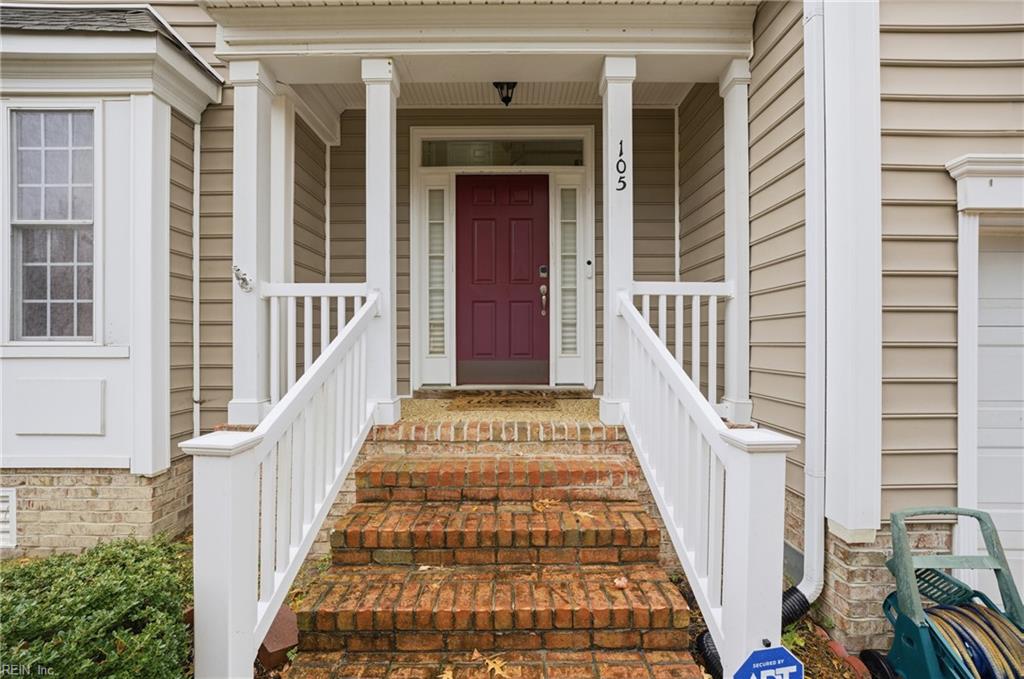 105 Overlook Point Yorktown VA 23693