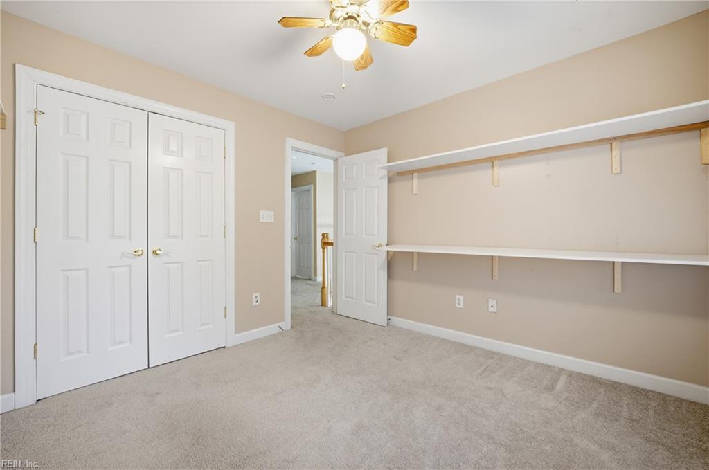 105 Overlook Point Yorktown VA 23693