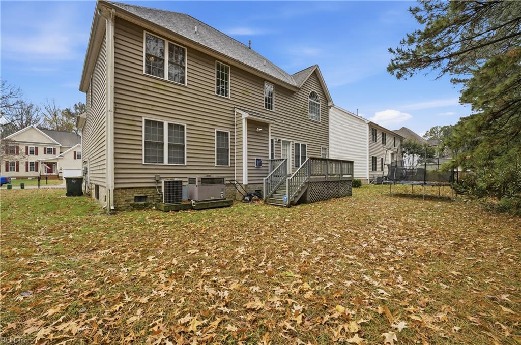 105 Overlook Point Yorktown VA 23693