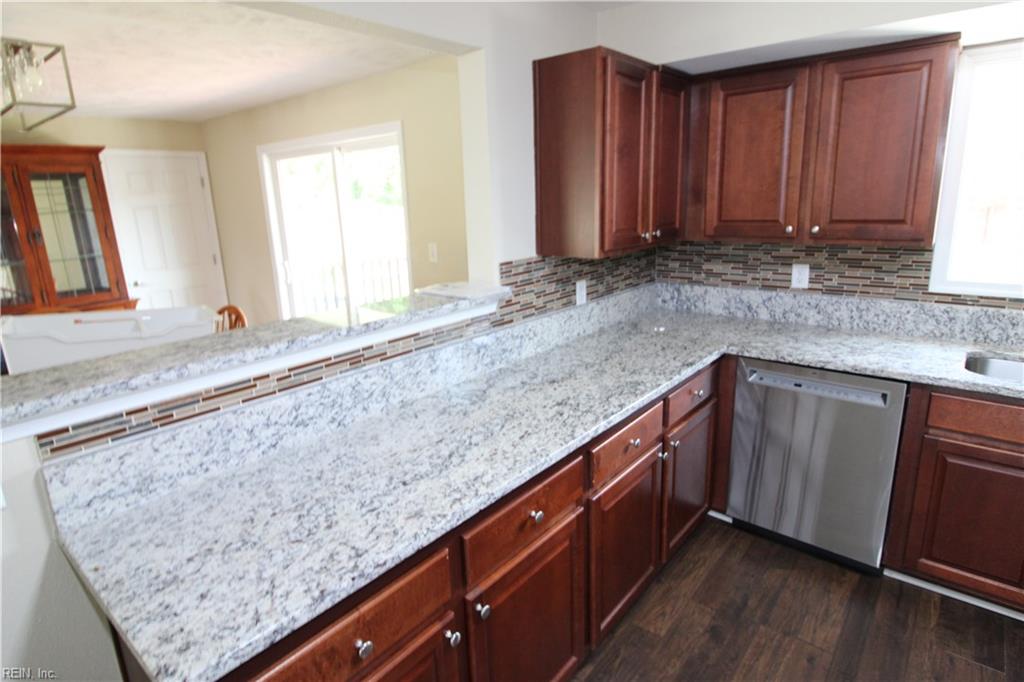 6 Snidow Boulevard Newport News VA 23608