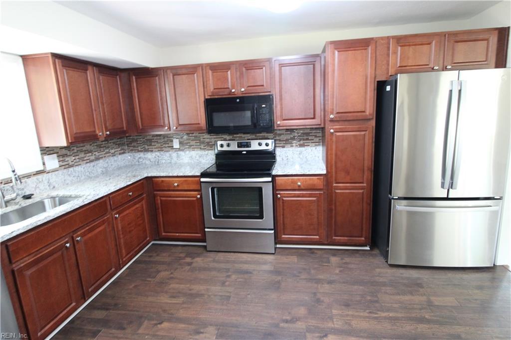 6 Snidow Boulevard Newport News VA 23608