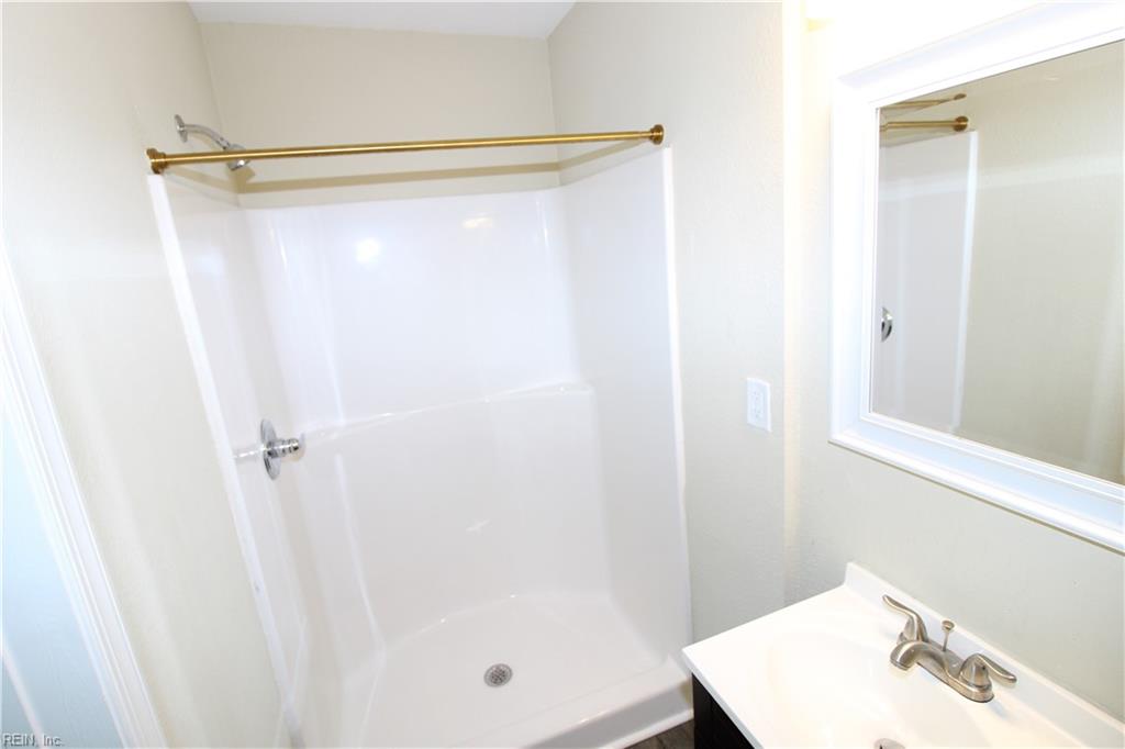 6 Snidow Boulevard Newport News VA 23608
