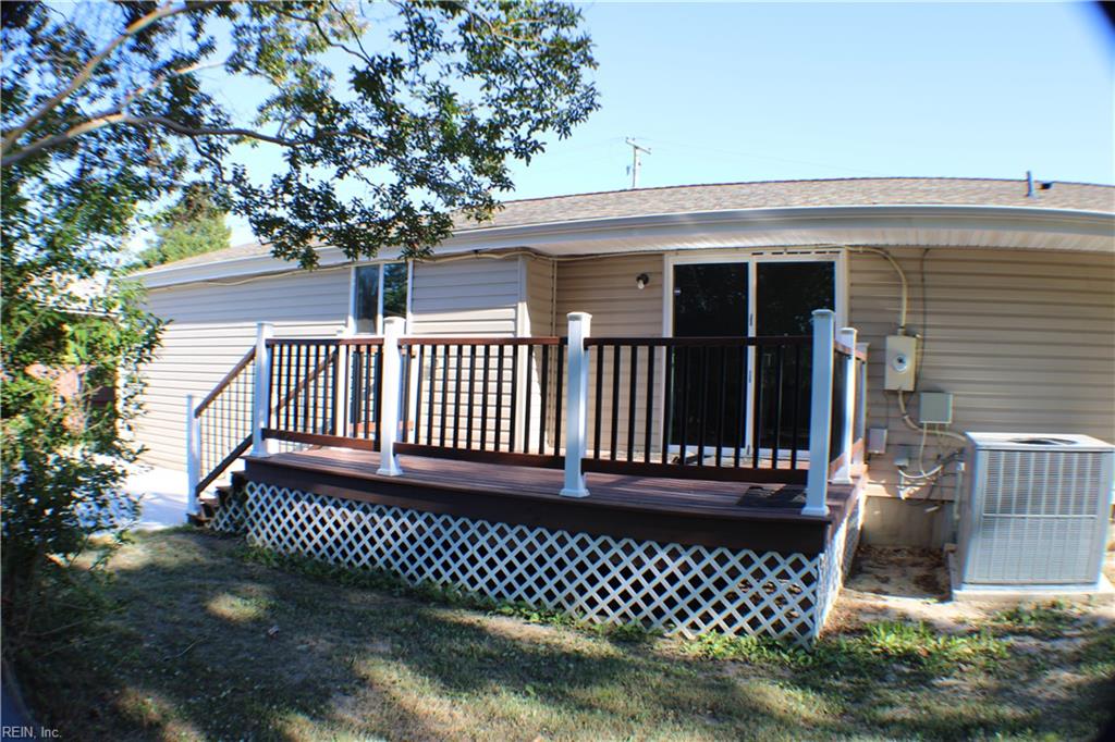 6 Snidow Boulevard Newport News VA 23608