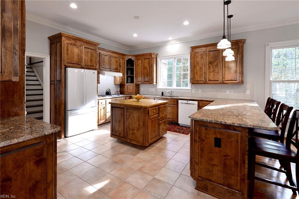 2076 Harpers Mill Williamsburg VA 23185