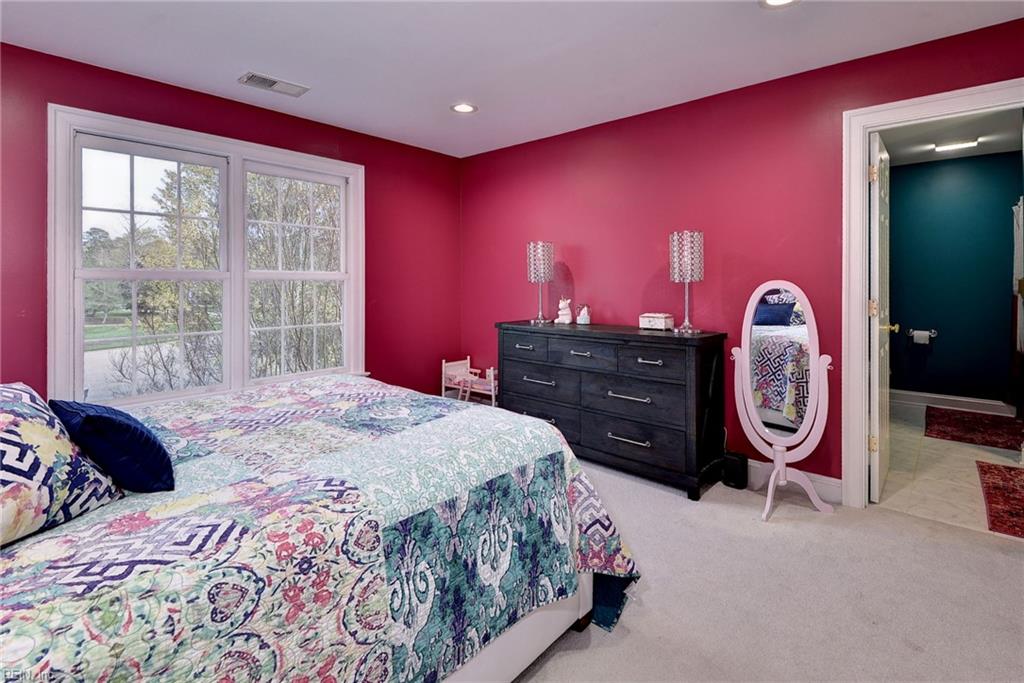 2076 Harpers Mill Williamsburg VA 23185